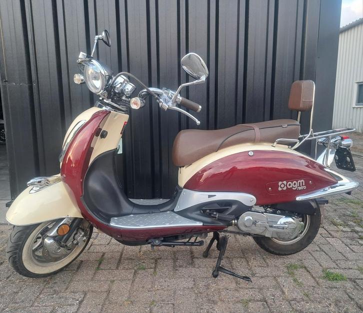 AGM Retro bromscooter, Fietsen en Brommers, Scooters | Overige merken, Gebruikt, Benzine, Ophalen