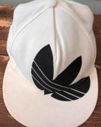 Adidas pet Maat M, Kleding | Dames, Hoeden en Petten, Ophalen of Verzenden, Zo goed als nieuw