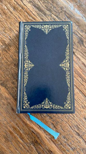 Charles dickens twee steden beschikbaar voor biedingen