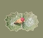 Bordallo Pinheiro koolblad schaaltje met vogeltje 22 cm., Verzenden, Overige stijlen, Aardewerk, Schaal of Schalen