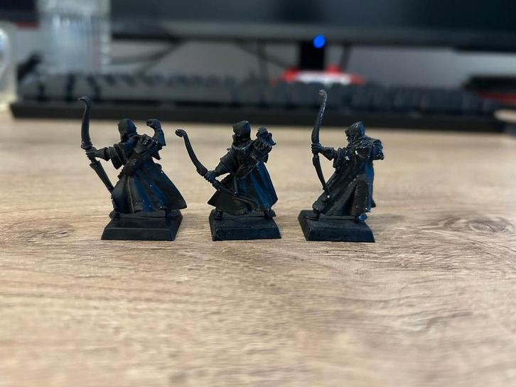 Warhammer Elves Tin -  Shadow Warriors, Hobby en Vrije tijd, Modelbouw | Figuren en Diorama's, 1:35 tot 1:50, Ophalen of Verzenden