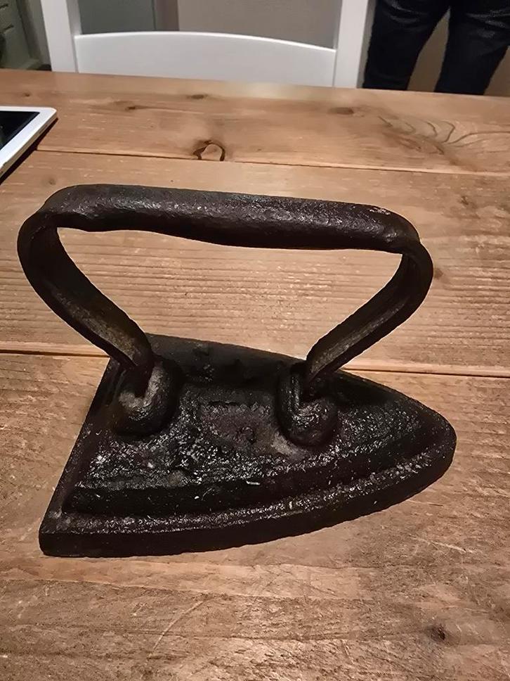 Antiek Strijkijzer, Antiek en Kunst, Antiek | Overige Antiek, Ophalen