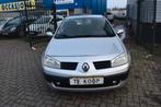 Renault Mégane 1.6 16V 2004 Grijs  NIEUWE APK, Auto's, Renault, Voorwielaandrijving, 15 km/l, 625 kg, 4 cilinders
