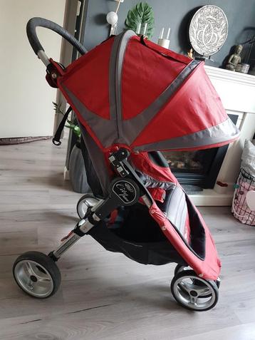 Goede en stevige Baby jogger city mini.  beschikbaar voor biedingen