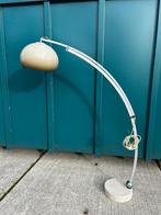Vintage Booglamp met Bolvormige Kap, Ophalen, Gebruikt, Metaal, 150 tot 200 cm