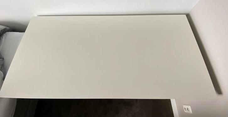 Bureau, Huis en Inrichting, Bureaus, Zo goed als nieuw, Bureau, Ophalen