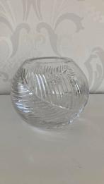 Vintage - kristallen rozen bol vaas - geslepen - vaas, Overige kleuren, Ophalen of Verzenden, Minder dan 50 cm, Glas