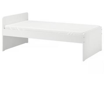 nieuw 1-persoons bed met nieuw matras en lattenbodem beschikbaar voor biedingen