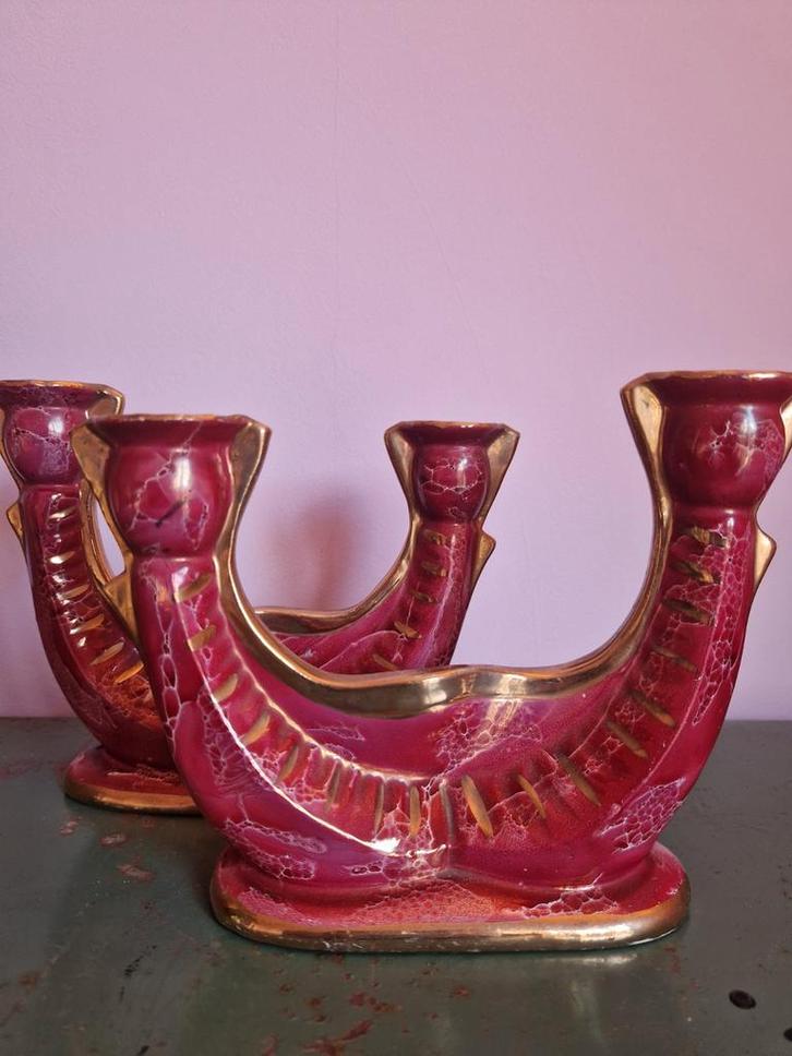 Set vintage franse kandelaars - bordeauxrood & goud, Huis en Inrichting, Woonaccessoires | Kandelaars en Kaarsen, Minder dan 25 cm