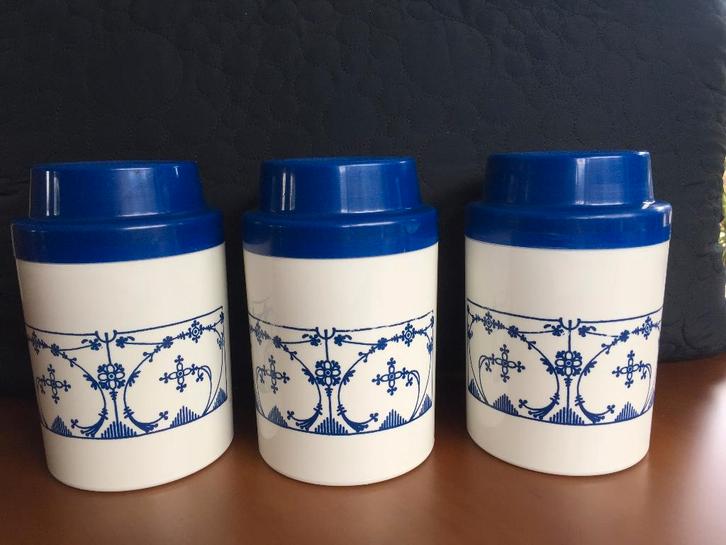 3 kunststof voorraadpotten jaren 80, Huis en Inrichting, Keuken | Keukenbenodigdheden, Gebruikt, Ophalen of Verzenden