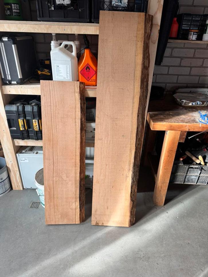 2 mooie eiken wandplanken voor 120 euro samen, Tuin en Terras, Palen, Balken en Planken, Zo goed als nieuw, Planken, 250 cm of meer