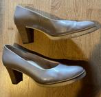 GABOR pump 40, Kleding | Dames, Ophalen of Verzenden, Zo goed als nieuw, Pumps
