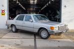 Mercedes-Benz S-Klasse 280 S - W116 (bj 1977, automaat), Auto's, Oldtimers, Automaat, 156 pk, Leder en Stof, Mercedes-Benz