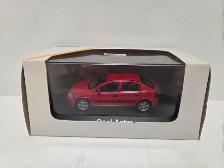 Schuco Opel Astra 1:43, Hobby en Vrije tijd, Modelauto's | 1:43, Zo goed als nieuw, Auto, Schuco, Ophalen of Verzenden