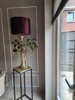 Lamp met bordeaux kap., Ophalen