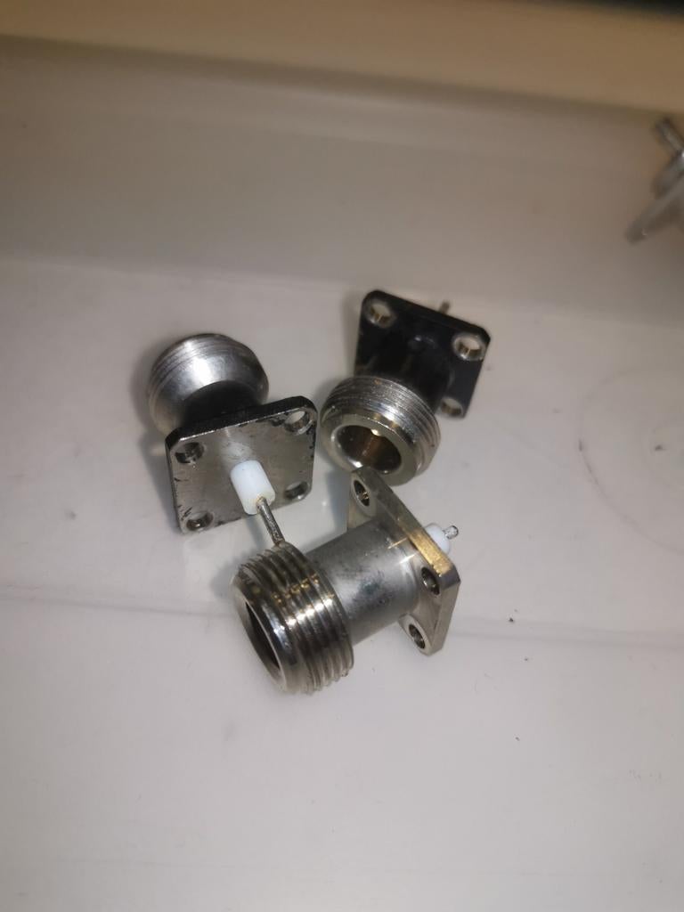 N chassis kleine flens, Telecommunicatie, Antennes en Masten, Ophalen of Verzenden, Antenne