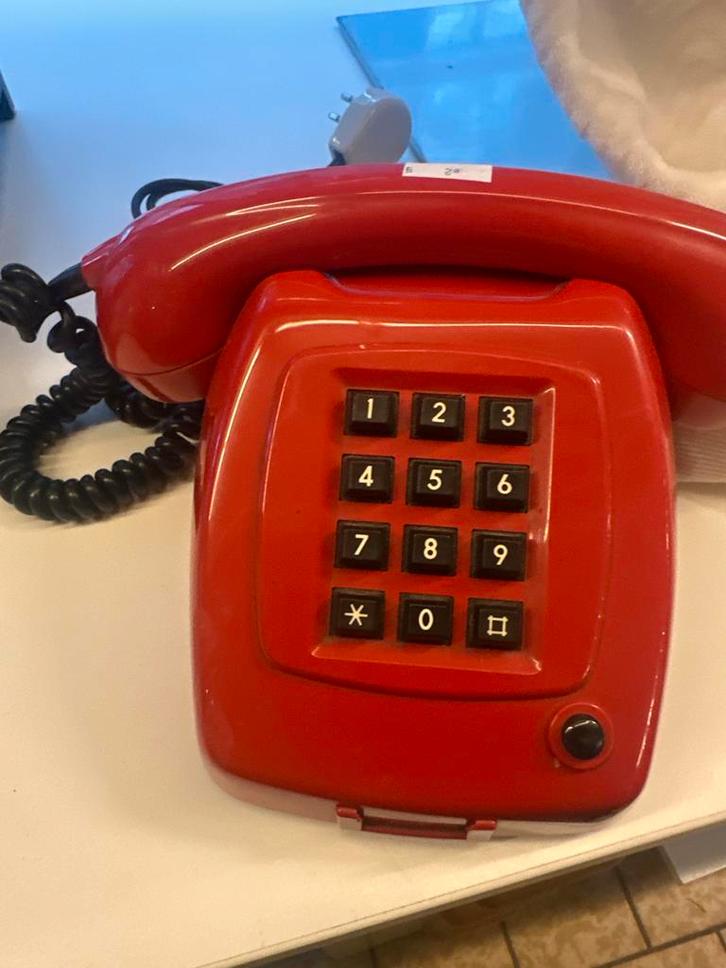 T65-TDK de luxe Robijn telefoon, Telecommunicatie, Vaste telefoons | Niet Draadloos, Gebruikt, Ophalen