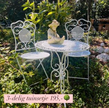 * wit tuinsetje bistro set brocante set tafeltje & stoelen beschikbaar voor biedingen