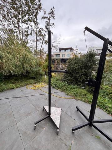 Lamp statieven en zware statieven of flamingo beschikbaar voor biedingen