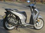 Honda SH150i 2017 MOTORSCOOTER Keyless ABS incl. Topkoffer, Motoren, Motoren | Honda, 150 cc, Sport, Particulier