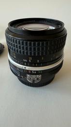 Nikon Nikkor 28mm 1:3.5, Ophalen, Gebruikt, Groothoeklens