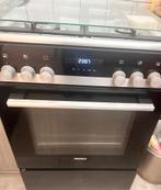 Siemens gasfornuis met oven, Ophalen, 4 kookzones, Zo goed als nieuw, Gas