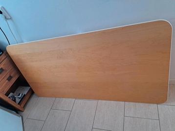 Ikea Bekant buro 180x60cm - afbeelding 1