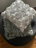 sierkussens, Huis en Inrichting, Ophalen, Zo goed als nieuw, Grijs, Vierkant