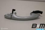 Portiergreep linksvoor VW Golf 7 LB9Z 5G0837205N, Gebruikt