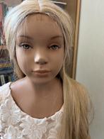 Mooie kind etalage pop met pruik, Ophalen, Zo goed als nieuw