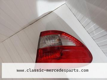 Achterlicht Mercedes E-klasse Combi W211 rechts beschikbaar voor biedingen