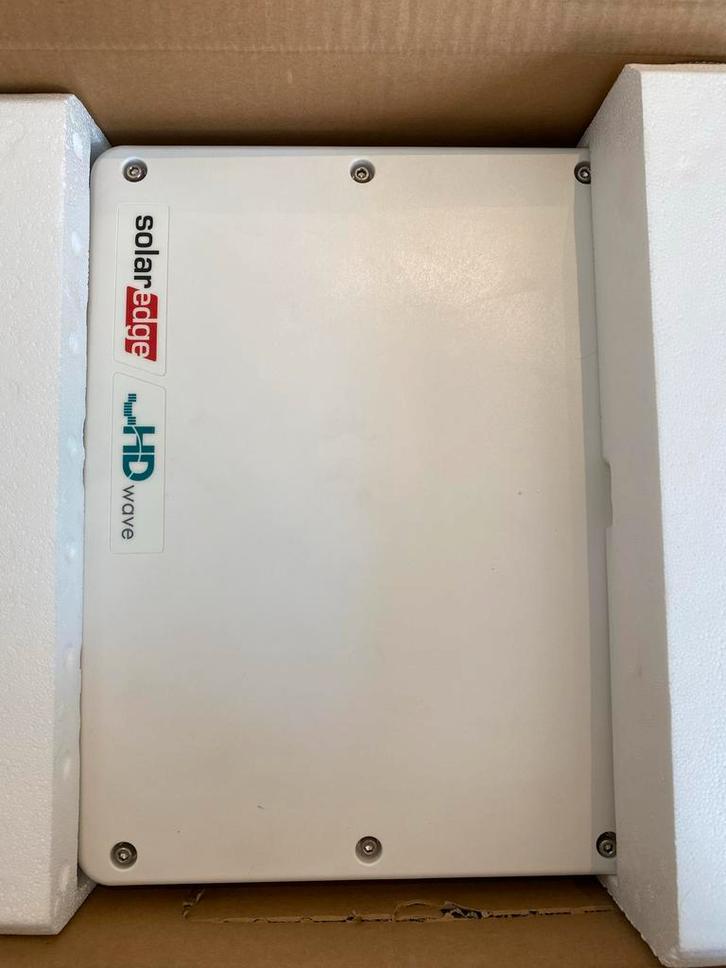 SolarEdge Omvormer - Nieuwstaat!, Doe-het-zelf en Verbouw, Zonnepanelen en Toebehoren, Zo goed als nieuw, Paneel, 200 wattpiek of meer