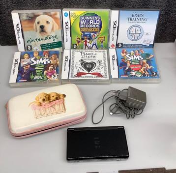 Nintendo DS Lite met lader en spellen. beschikbaar voor biedingen