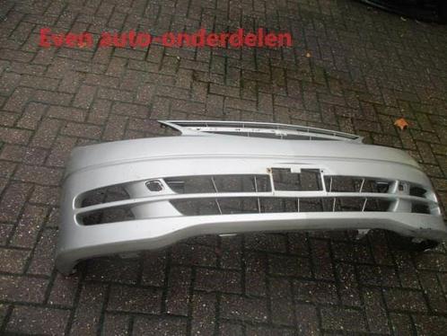 voorbumper toyota previa, Auto-onderdelen, Carrosserie en Plaatwerk, Bumper, Toyota, Voor, Gebruikt, Ophalen of Verzenden
