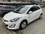 Hyundai i30 1.6 I Cvvt 5DR 2012 Wit, Auto's, Hyundai, Voorwielaandrijving, 1591 cc, 4 cilinders, Wit