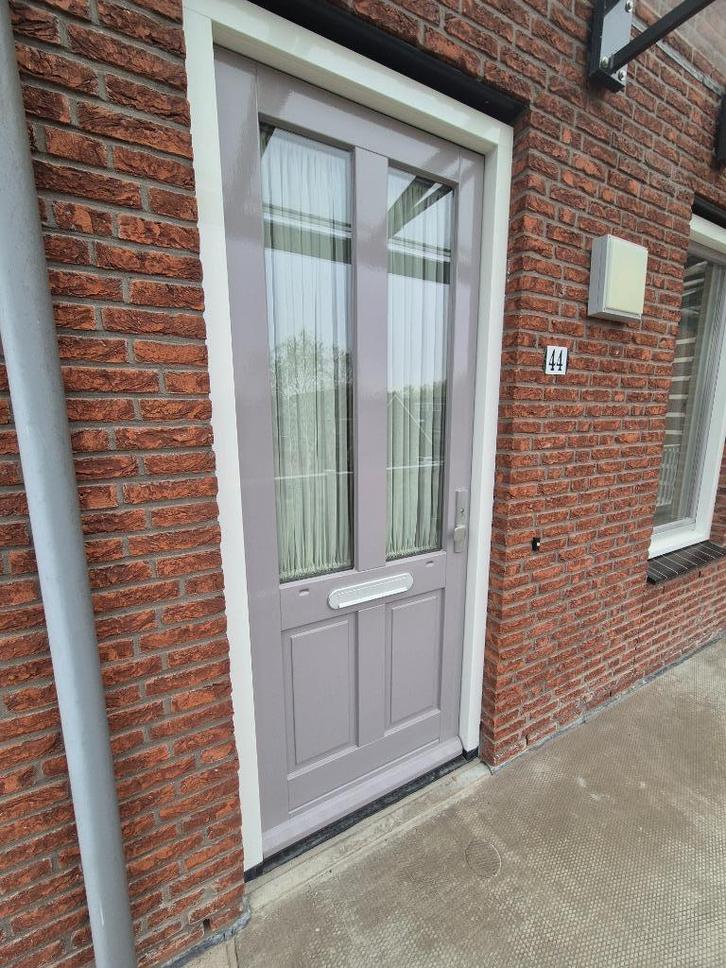 Schilders, Diensten en Vakmensen, Schilders en Behangers, Behangen, Binnenschilderwerk, Buitenschilderwerk, Decoratieschilderwerk