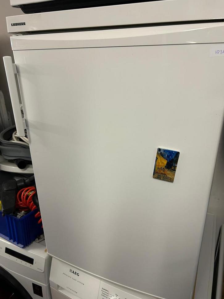 Koelkasten en vriezers, Witgoed en Apparatuur, Vriezers en Diepvrieskisten, Zo goed als nieuw, 160 cm of meer, Minder dan 60 cm