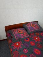 2 persoonsbed  uit de jaren ' 60 vintage, Ophalen, Gebruikt, Eenpersoons, Bruin