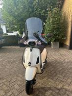 Witte Vespa sprint 2021 full option, Ophalen, Maximaal 45 km/u, Vespa S, Zo goed als nieuw