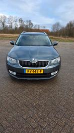 Skoda Octavia 1.6 TDI 81KW Greenline Combi 2016 Grijs, Auto's, Skoda, Voorwielaandrijving, 4 cilinders, Leder en Stof, Origineel Nederlands