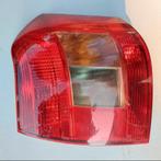 Achterlicht links compleet Toyota Corolla E12 2003 Hatchback, Auto-onderdelen, Ophalen of Verzenden, Gebruikt, Toyota