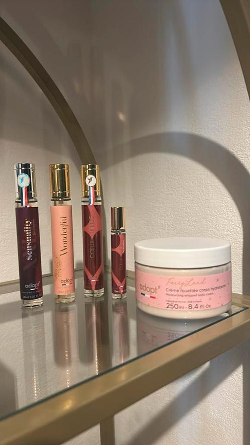 Adopt set body cream & 4 stuks parfum, Sieraden, Tassen en Uiterlijk, Uiterlijk | Parfum, Zo goed als nieuw, Ophalen of Verzenden