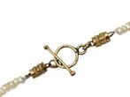 Zoetwater parel collier met antiek gouden kapittelslot, Verzenden, Goud, Ketting, Met edelsteen