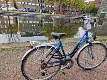 Bekende merken damesfietsen beschikbaar voor biedingen