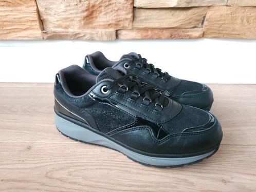 Joya Tina II sneakers hielspoor maat 37 2/3 zwart schoenen!!, Kleding | Dames, Schoenen, Zo goed als nieuw, Sneakers of Gympen
