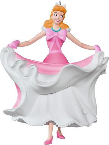 DISNEY HALLMARK KEEPSAKE CINDERELLA ORNAMENT 2025 beschikbaar voor biedingen
