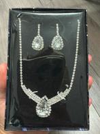 Ketting met oorbellen, Ophalen of Verzenden