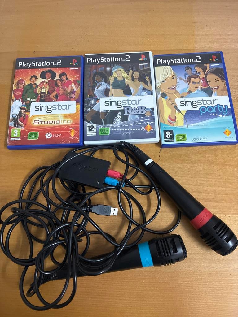 PlayStation 2 Singstar Set - 3 Spellen & Microfoons, Muziek, Gebruikt, 2 spelers, Eén computer