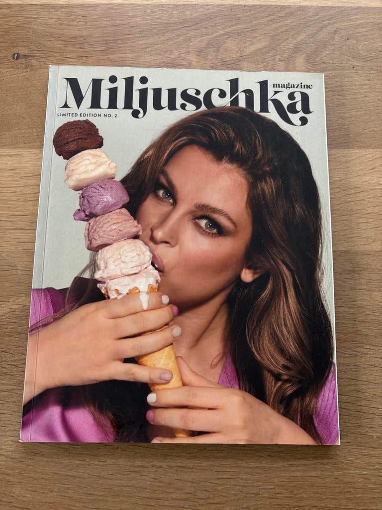 Miljuschka Magazine - Limited Edition No. 2, Ophalen of Verzenden, Zo goed als nieuw, Glossy