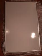 Whiteboard 90 x 60 cm. Zeer nette staat., Ophalen, Zo goed als nieuw, Magneetbord